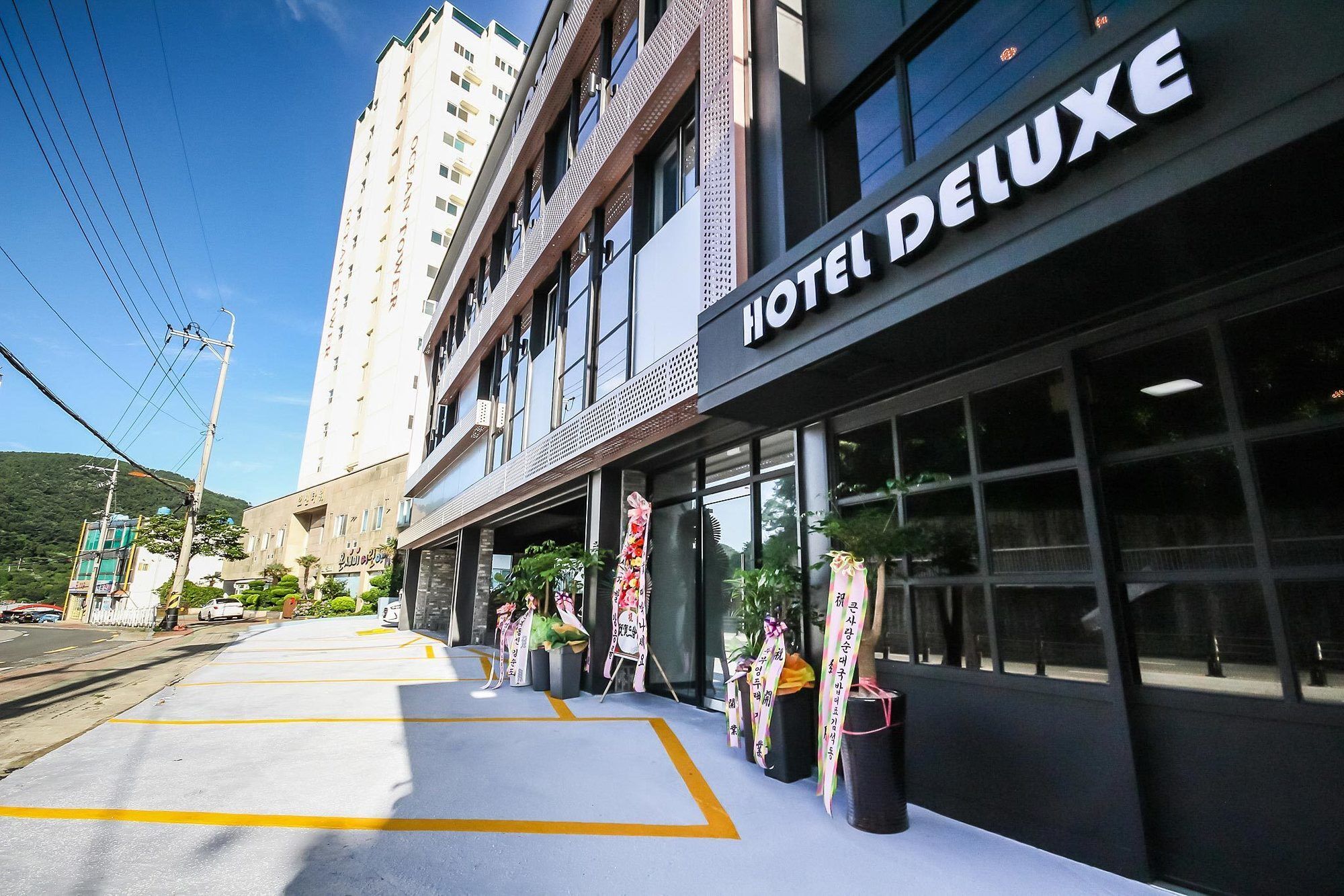 Deluxe Motel Geoje Exteriör bild